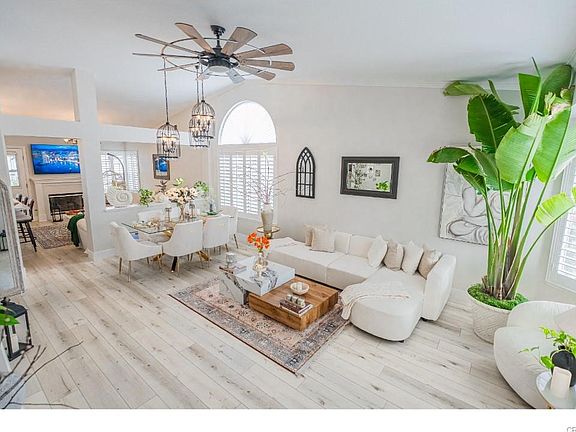 3rd image of 2971 Pembroke Ave