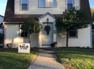 711 Harrison St, Monroe, MI 48161