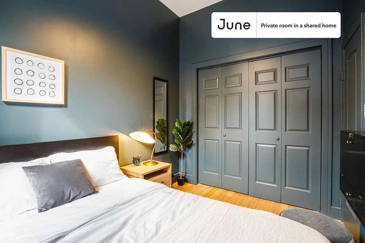 Full bedroom in 5 bed/2 bath home in West Harlem #102 2C — Photo 2