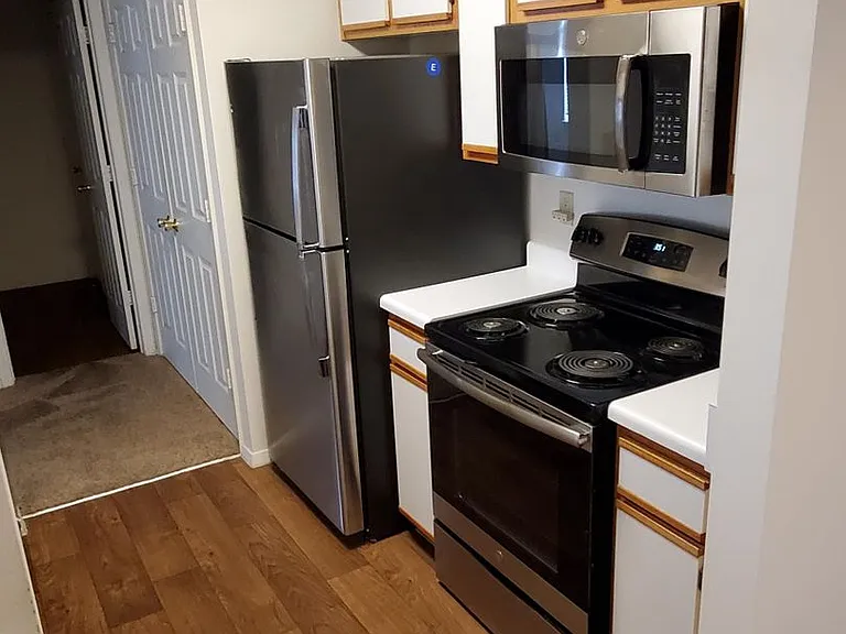 Hamilton at Turman Farms Apartments — Photo 4
