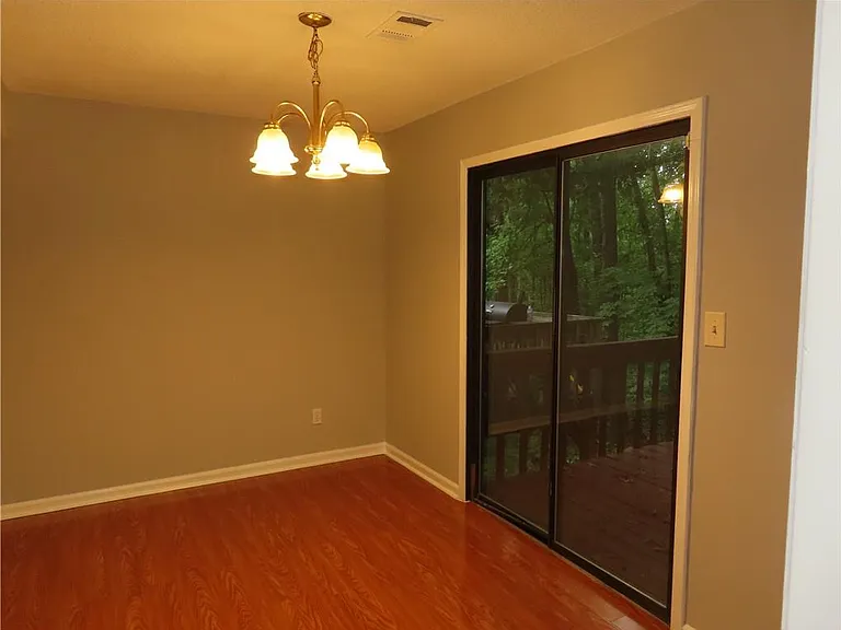 5581 Windwood Rd — Photo 4