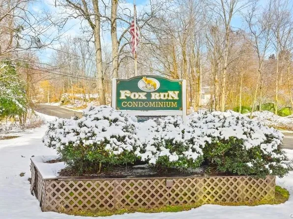 308 Fox Run Ln, Carmel, NY 10512