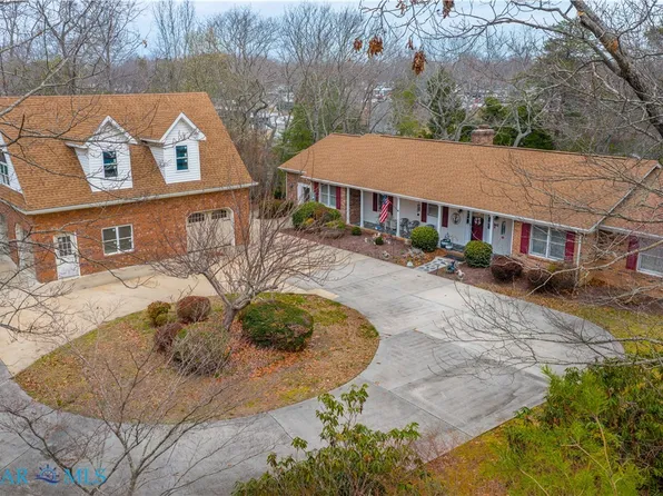 474 Mallard Dr, Hardyville, VA 23070