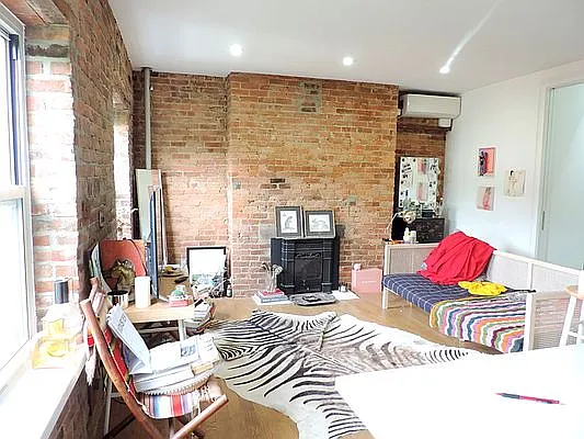 Rented by J Misrahi Realty Corp | media 4