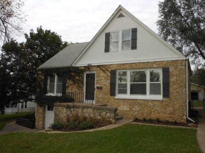 6910 Binney St, Omaha, NE, 68104