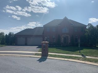 289 Mindy Dr, Harrisburg, PA 17112