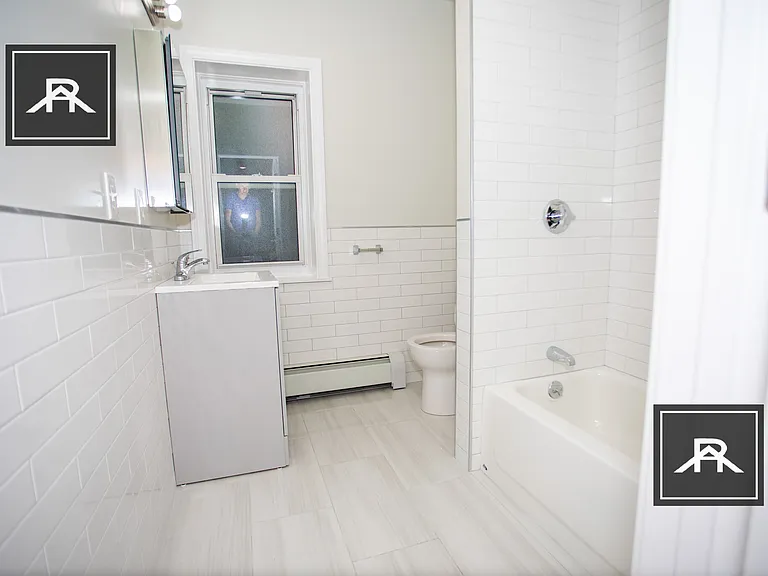 389 Harvard St #2 — Photo 6