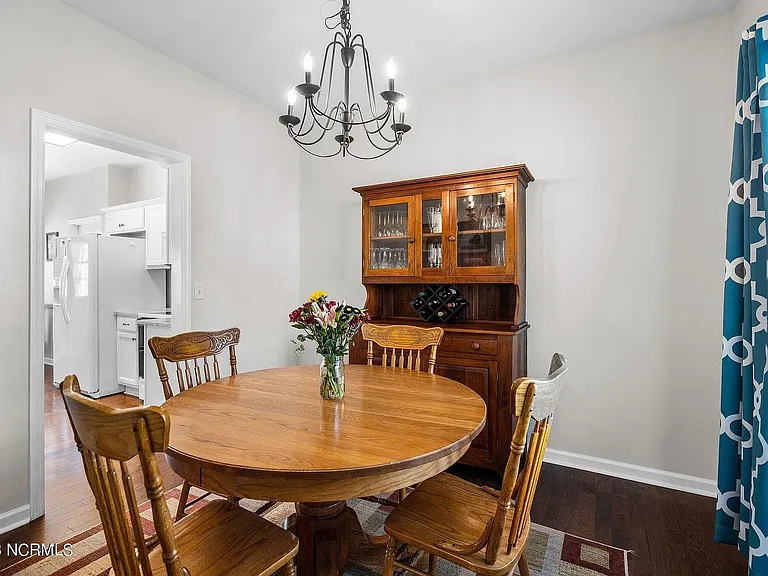1010 Meridian Dr — Photo 21