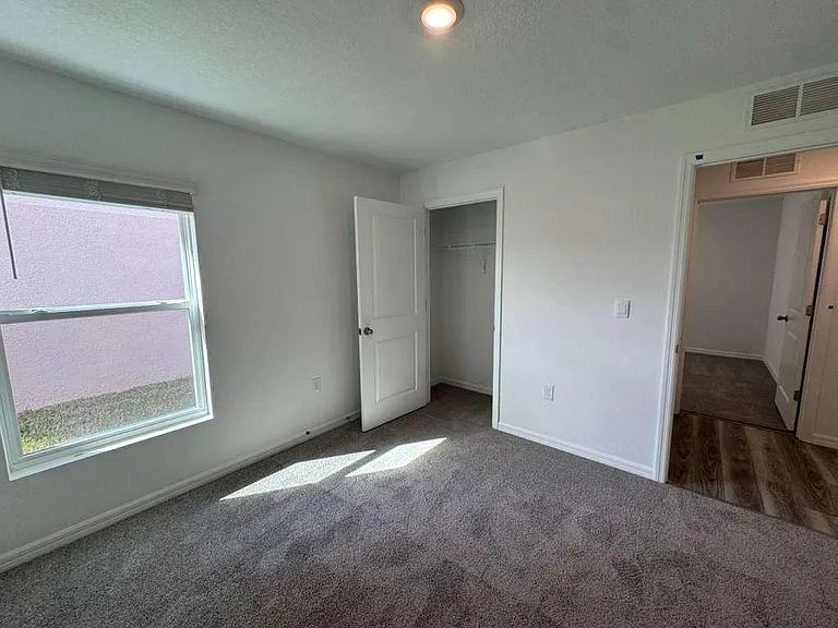 37066 Kings Crown Dr — Photo 11