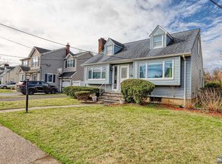 12-44 12th St, Fair Lawn, NJ 07410