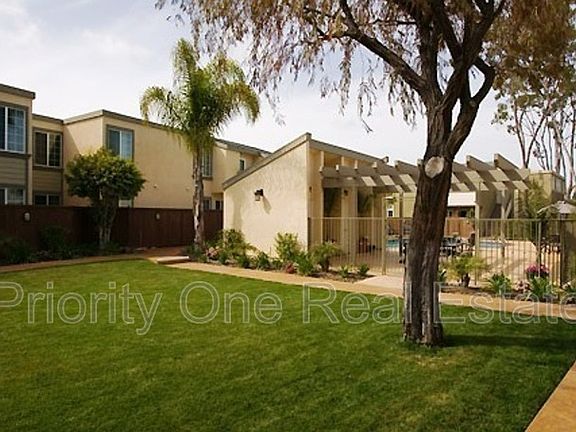 4th image of 5402 Balboa Arms Dr Unit 311