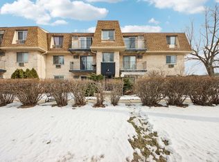1111 Bloomingdale Rd #2A, Glendale Heights, IL 60139