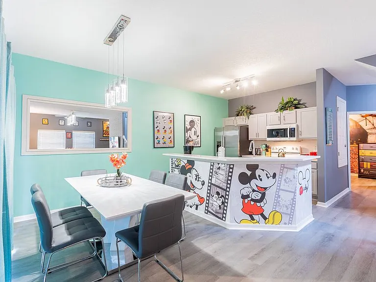 1100 Las Fuentes Dr — Photo 1