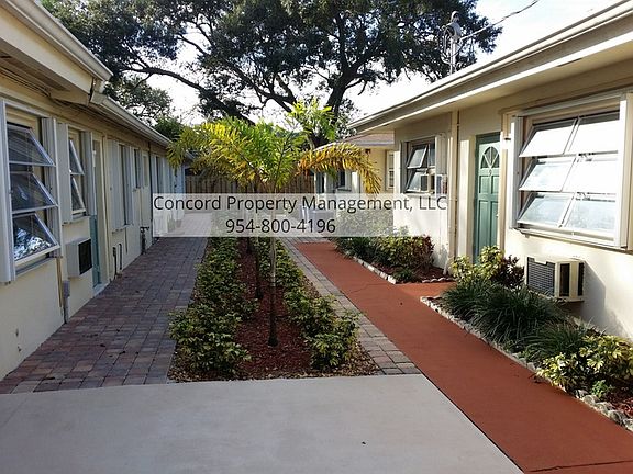 2nd image of 400 SW 8th Ave