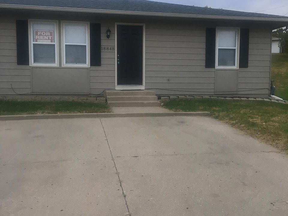 Front of duplex
