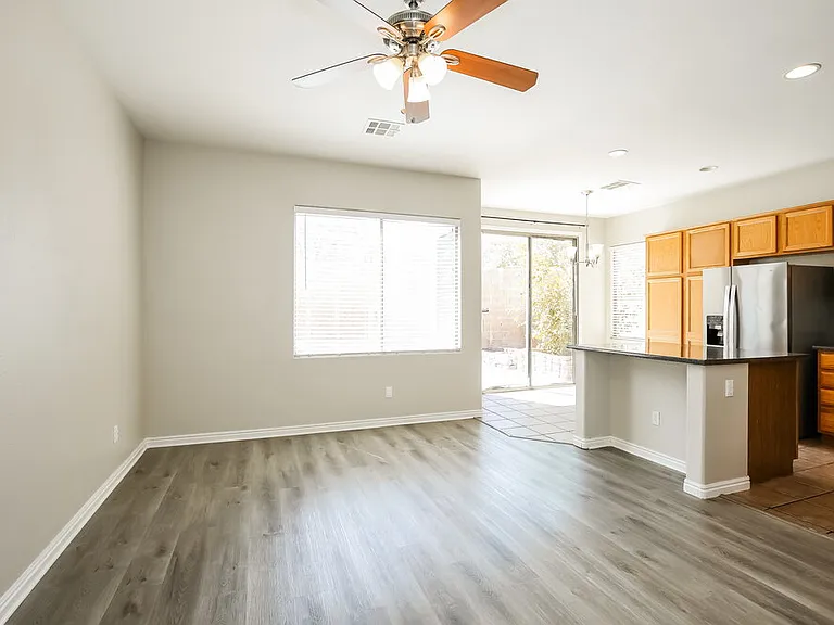 8233 Apple Spice St — Photo 8