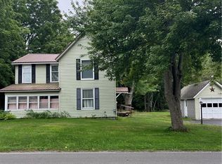 12776 Ridge Rd, Sackets Harbor, NY 13685