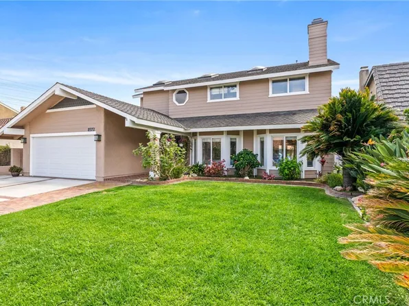8572 Whitesails Cir, Huntington Beach, CA 92646