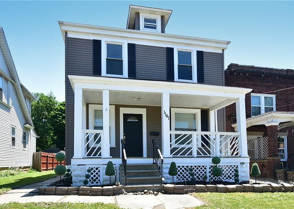 1st image of 1141 W 5th St