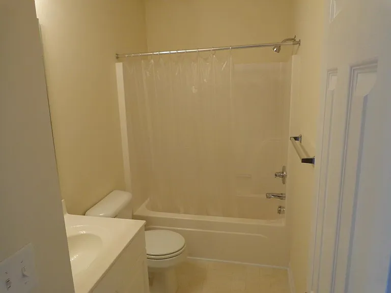 509 Village Loop Dr — Photo 13