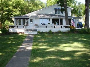 2014 Lakeview Dr, Delavan, WI 53115