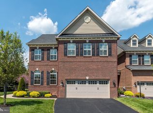 2 Silver Maple Dr, Doylestown, PA 18901