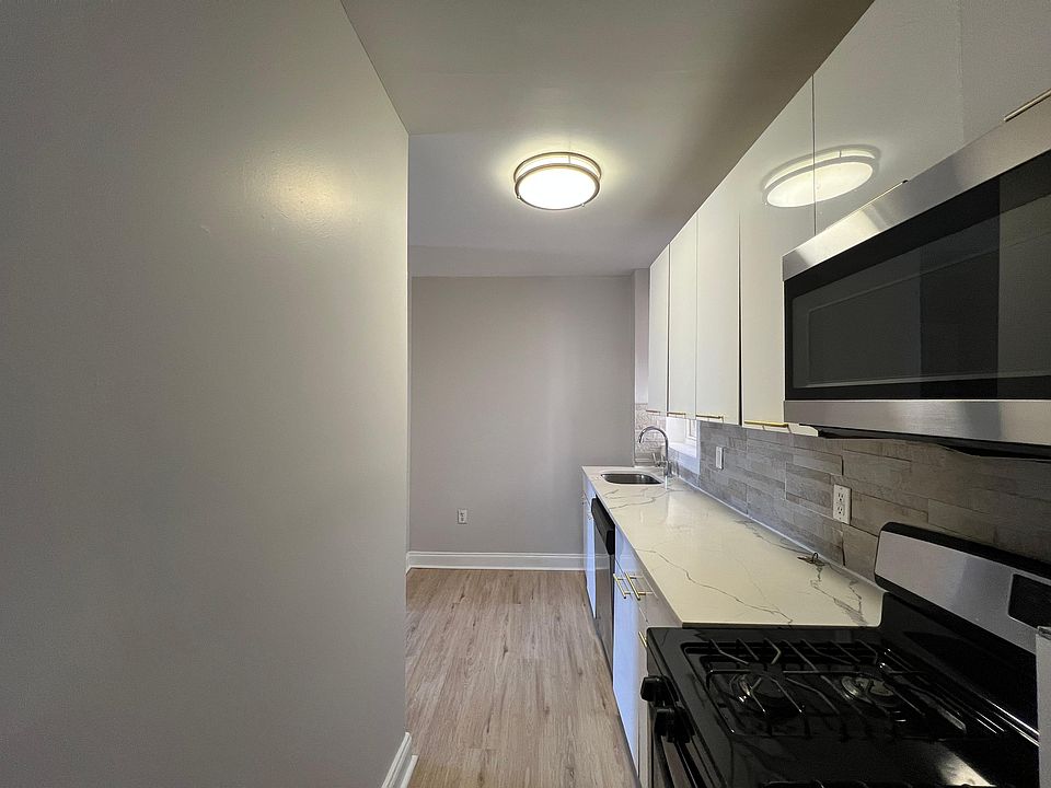 1st image of 3143 John F Kennedy Blvd #23E