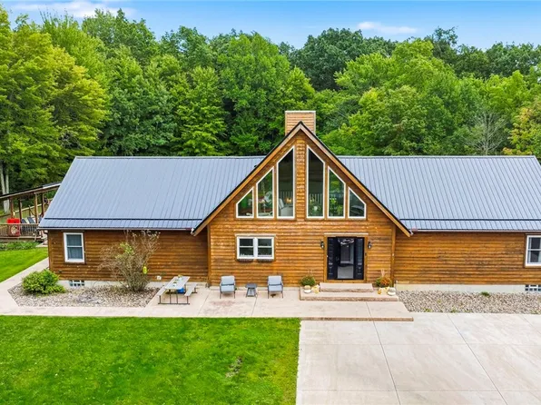 1796 Van Pelt Rd, Geneva, OH 44041