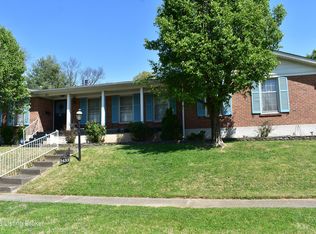 3433 Fern Lea Rd, Shively, KY 40216