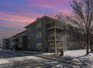 880 Lyn Way UNIT 206, Hastings, MN 55033