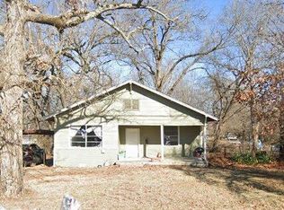 2154 Bonham St, Paris, TX 75460