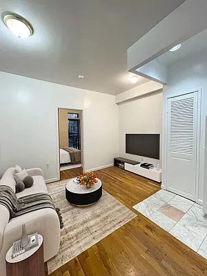 Rented by Oxford Property Group | media 13