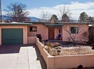 2589 Camino Chueco, Santa Fe, NM 87505