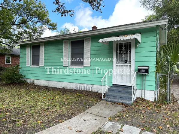 435 Springfield Ct N, Jacksonville, FL 32206