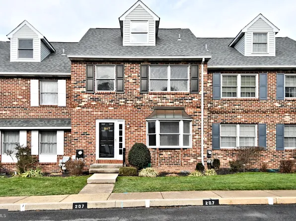 207 Militia Ct #24, Collegeville, PA 19426