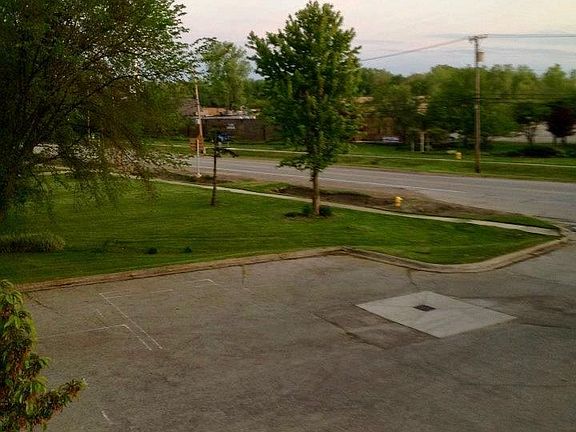 2nd image of 25585 Crocker Blvd