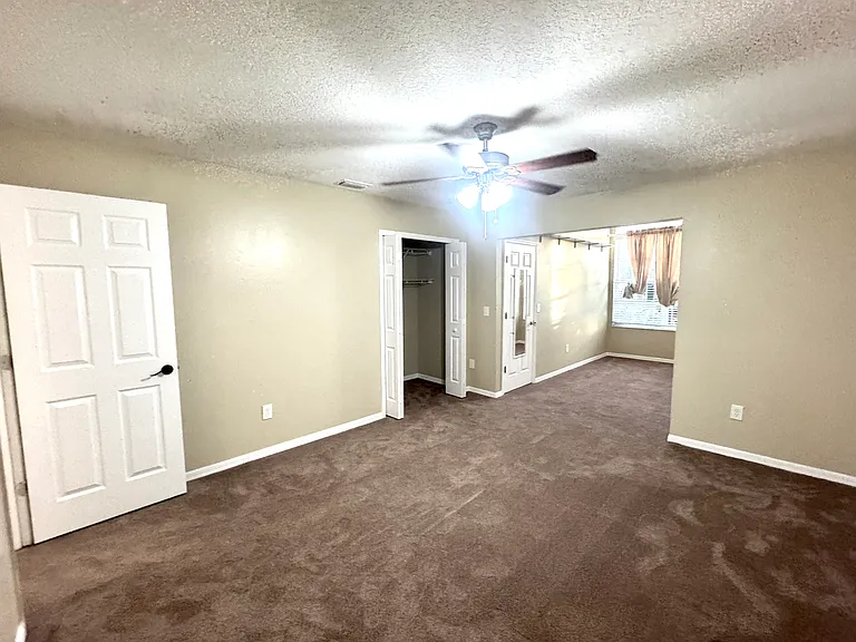 2800 Countryside Blvd #1-33 — Photo 19