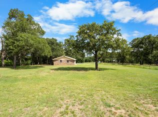 507 Waller Dr, Bowie, TX 76230