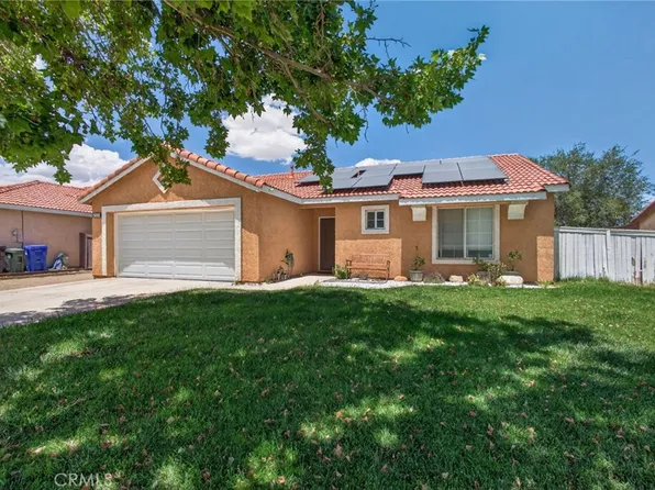 11052 Desert Rose Dr, Adelanto, CA 92301