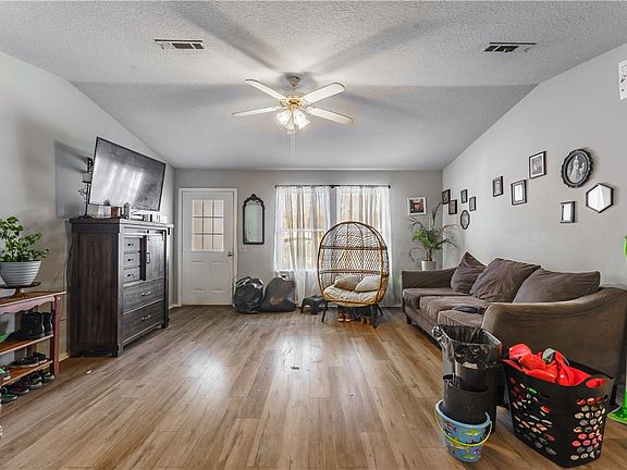 2nd image of 22045 Cheryl Dr #22047