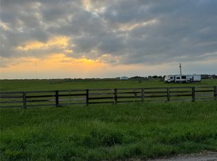 7830 Crews Rd, Whitewright, TX 75491