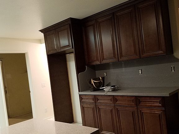5th image of 11370 Laureen Ct
