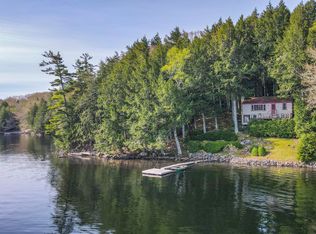 27 Carle Farm Rd, Camden, ME 04843