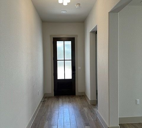 4th image of 1405 Dancing Oak Ln