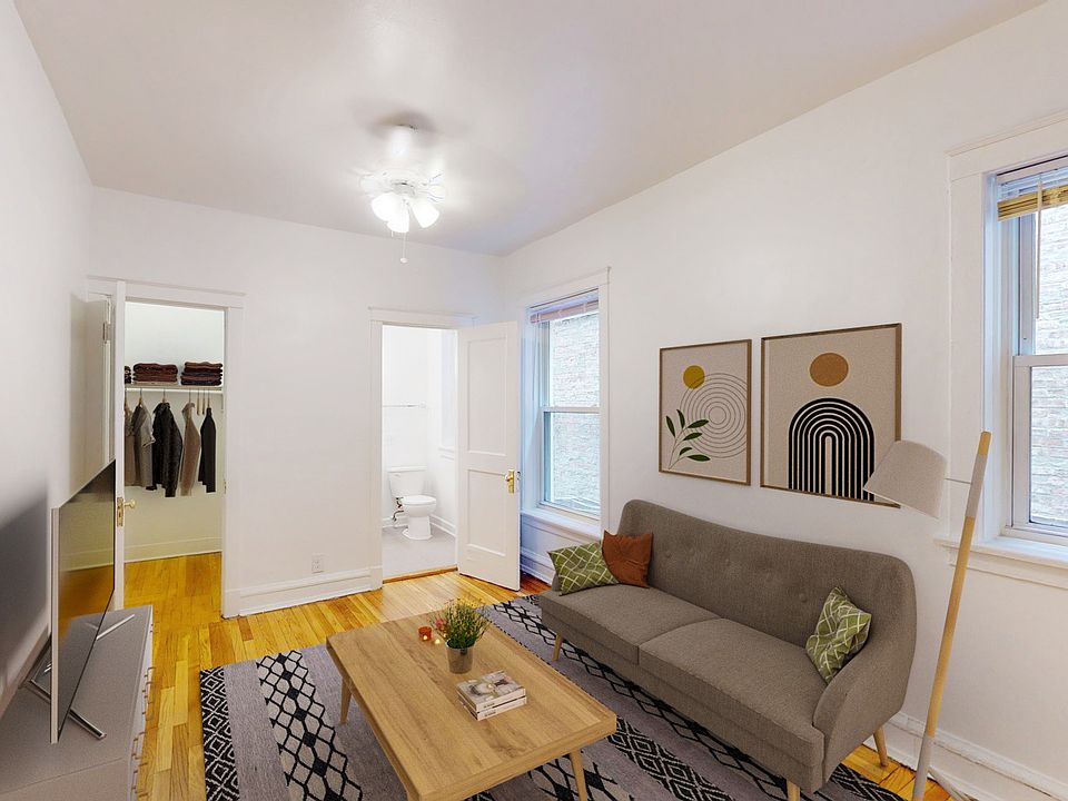 Dining/Living room