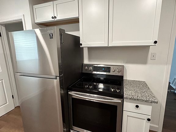 3rd image of 1510 Annabelle St