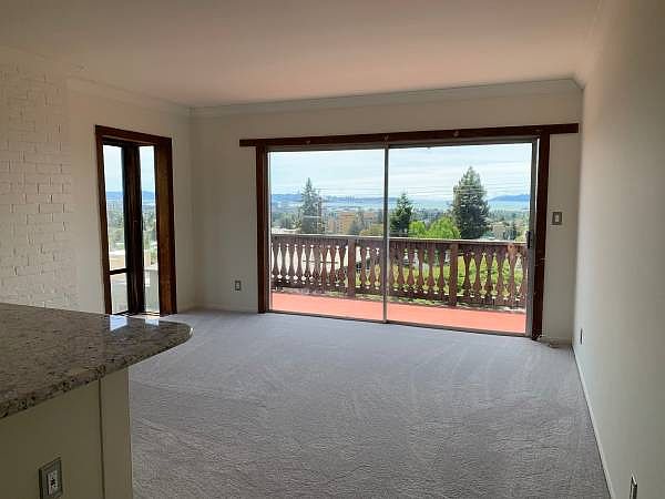 1st image of 2399 Prospect St APT 32