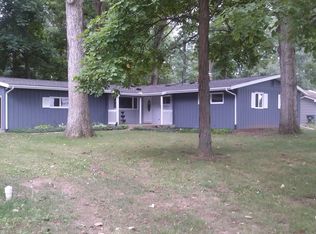 1226 Forest Dr, Lima, OH 45805