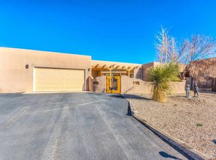 4525 17th Ave NE, Rio Rancho, NM 87144