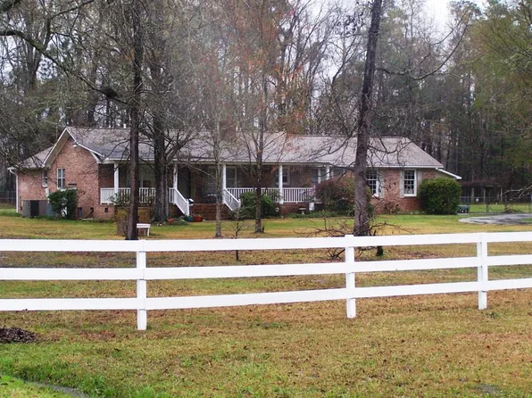 1829 Dawson Branch Rd, Summerville, SC 29483